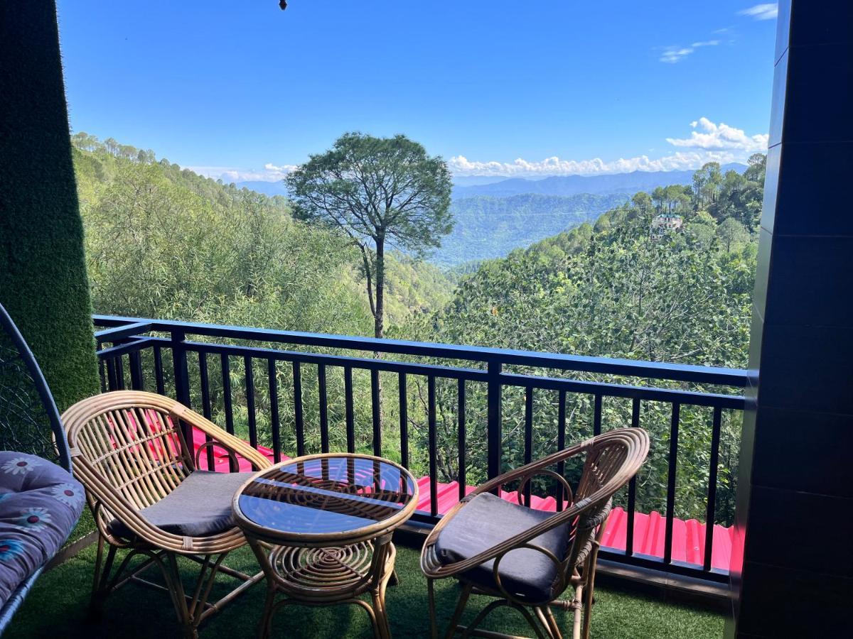 The Asgard Kasauli Bed and Breakfast Εξωτερικό φωτογραφία